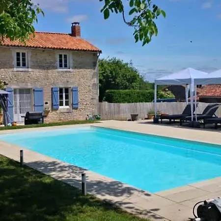 De Nanteuil, 10-13 Personnes, Piscine Prázdninový dům *