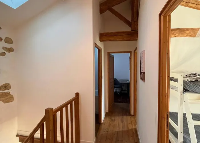 Holiday home De Nanteuil, 10-13 Personnes, Piscine